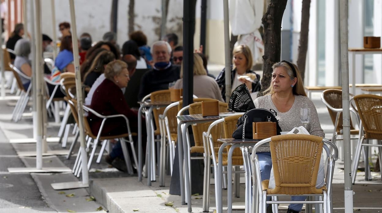 Clientes de un establecimiento de restauración