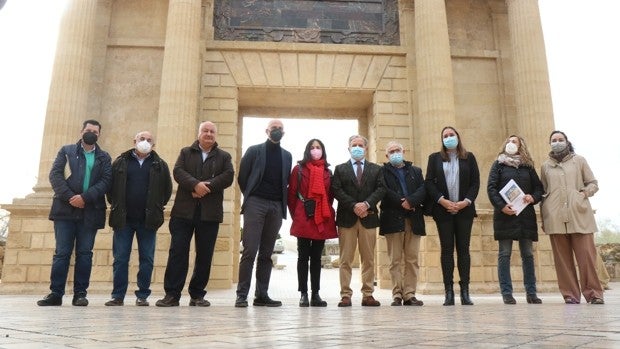 Urbanismo culmina la rehabilitación de la Puerta del Puente de Córdoba