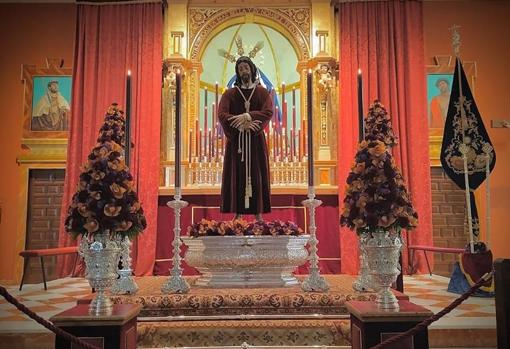 El Señor de la Redención, en veneración en la iglesia de San Fernando