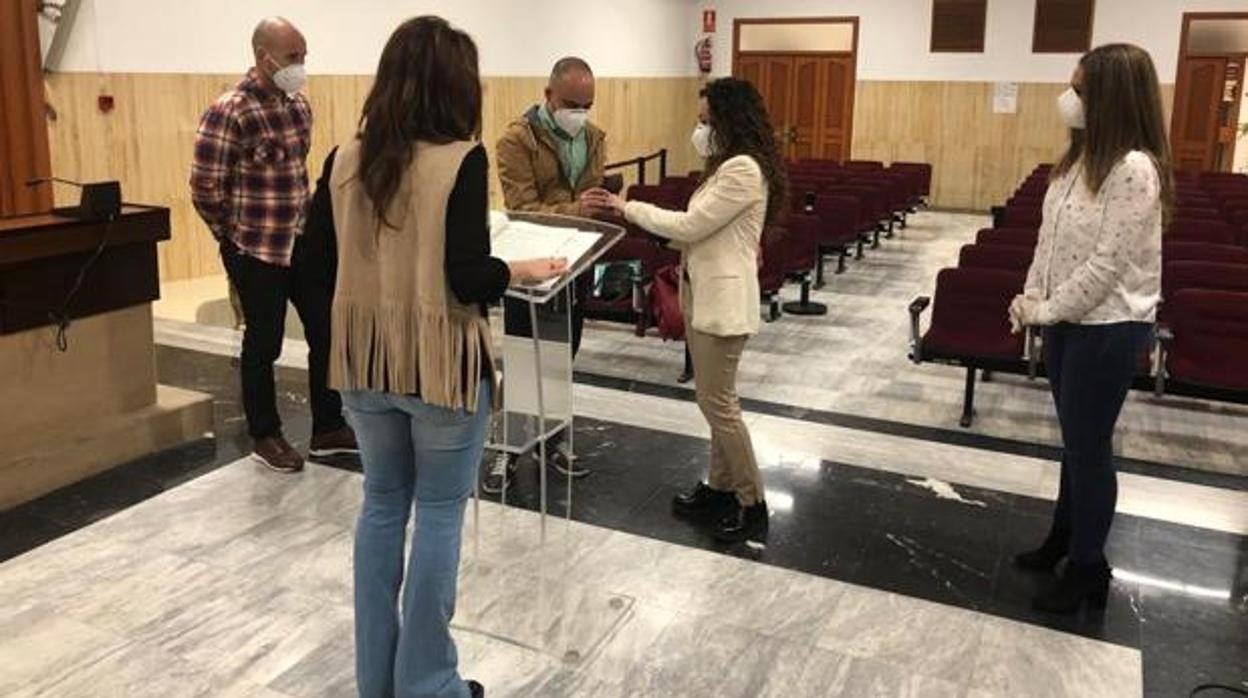 Boda celebrada en el Ayuntamiento durante la pandemia