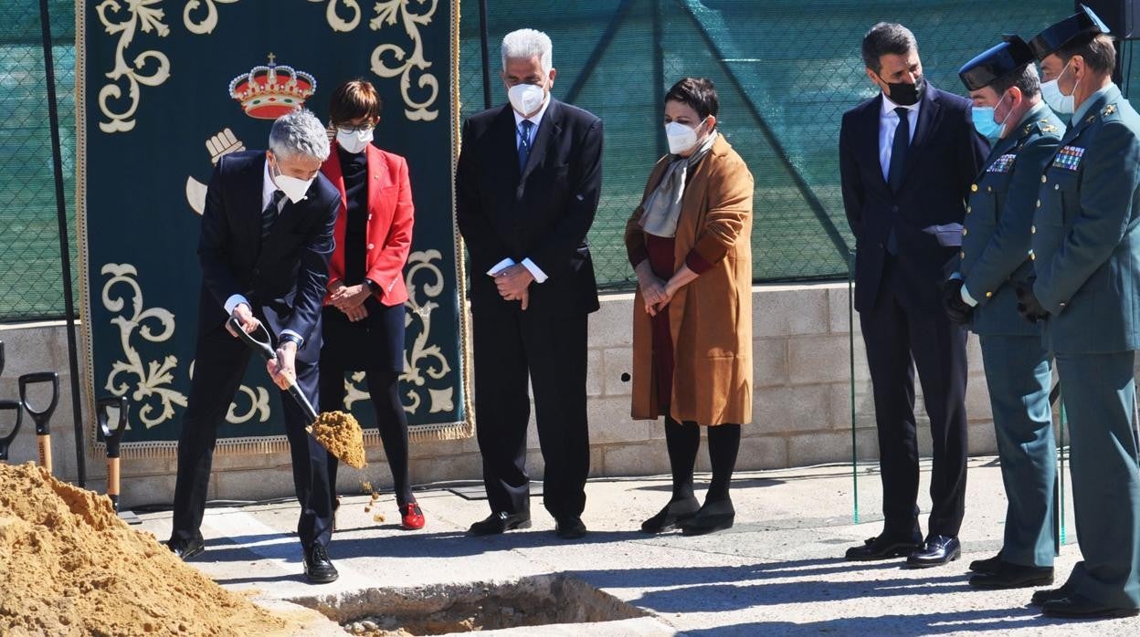 Apertura de las obras de la casa cuartel de la Guardia Civil en Chipiona