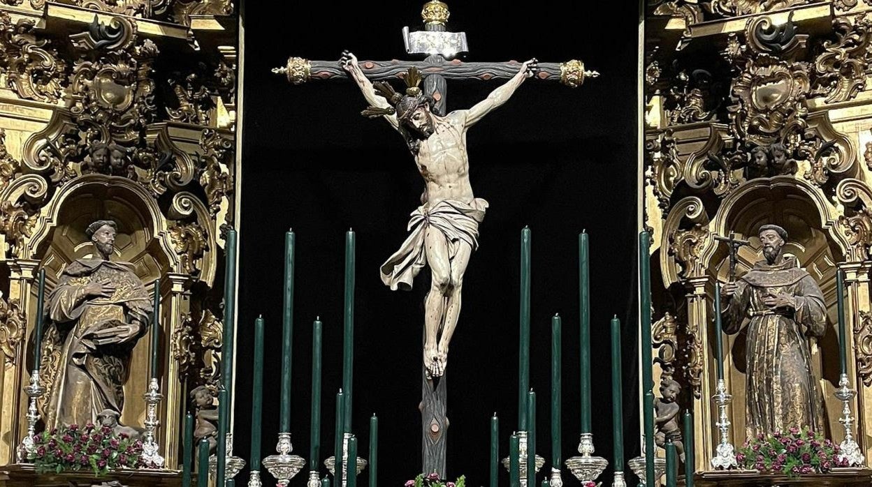 El altar efímero de Vera-Cruz en su Quinario cuaresmal