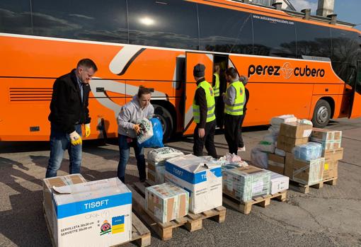 Carga del autobús de Pérez Cubero en Córdoba la semana pasada