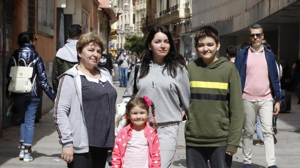 Una familia de refugiados de Ucrania llegados a Córdoba la semana pasada