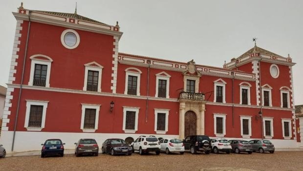 El Palacio Ducal, de Fernán Núñez, rescatará su faceta monumental con unas obras valoradas en 1,6 millones