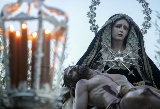 Cristo de las Almas y Virgen de la Salud y Consuelo, del Traslado al Sepulcro