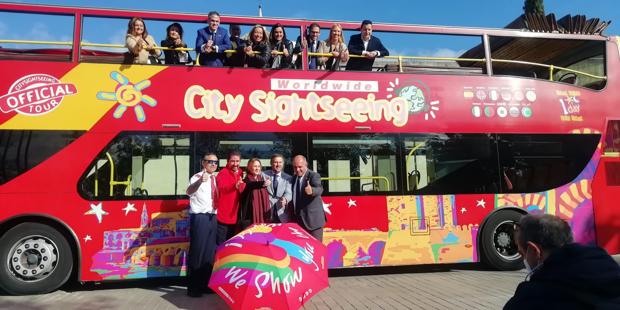 Los buses turísticos City Sightseeing regresan a Córdoba con viajes a 3 euros para este fin de semana
