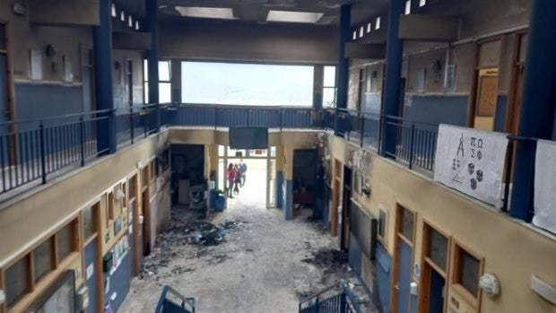 La Junta inicia obras de emergencia en el instituto de Garrucha tras el incendio de marzo