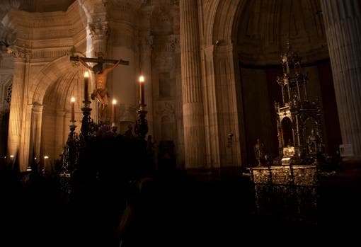 Buena Muerte en el interior de la Catedral de Cádiz
