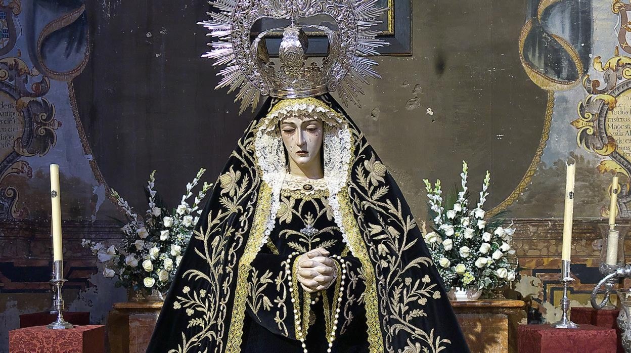 La Virgen de la Soledad en procesión, en una imagen de archivo