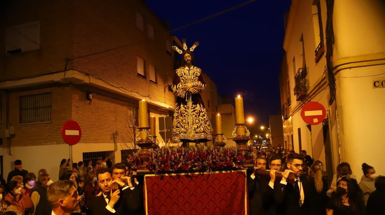 El Señor de la Redención, en su vía crucis en la Huerta de la Reina