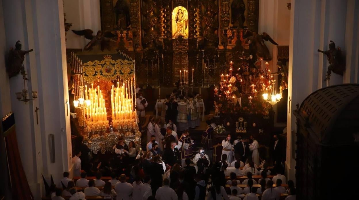 La Santa Faz no pudo procesionar este Martes Santo