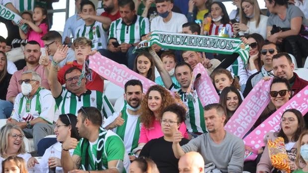 Entradas a cinco euros para los dos últimos partidos del Córdoba CF en El Arcángel