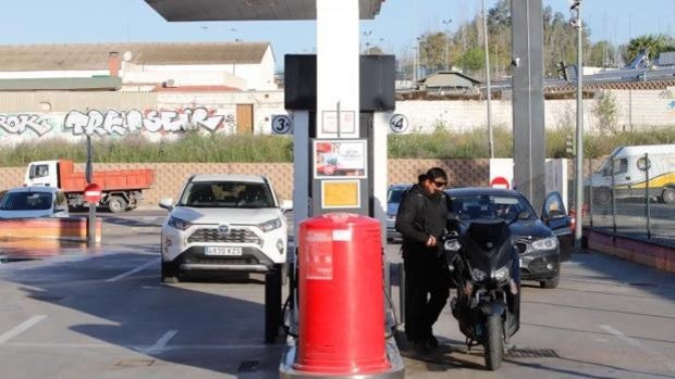 Precio gasolina y diésel hoy | Estas son las gasolineras más baratas de Córdoba este martes, 19 de abril