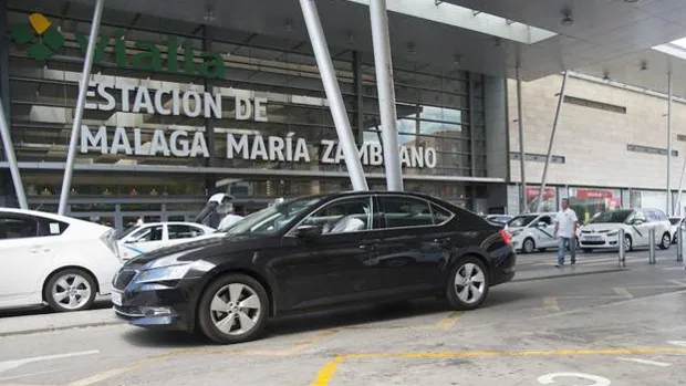 Moove Cars busca 100 conductores de VTC en Málaga para la plataforma Uber