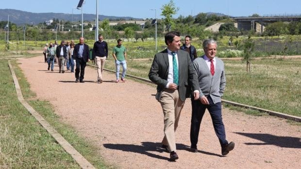 El Ayuntamiento de Córdoba quiere que el parque de la Arruzafilla arranque también a finales de año