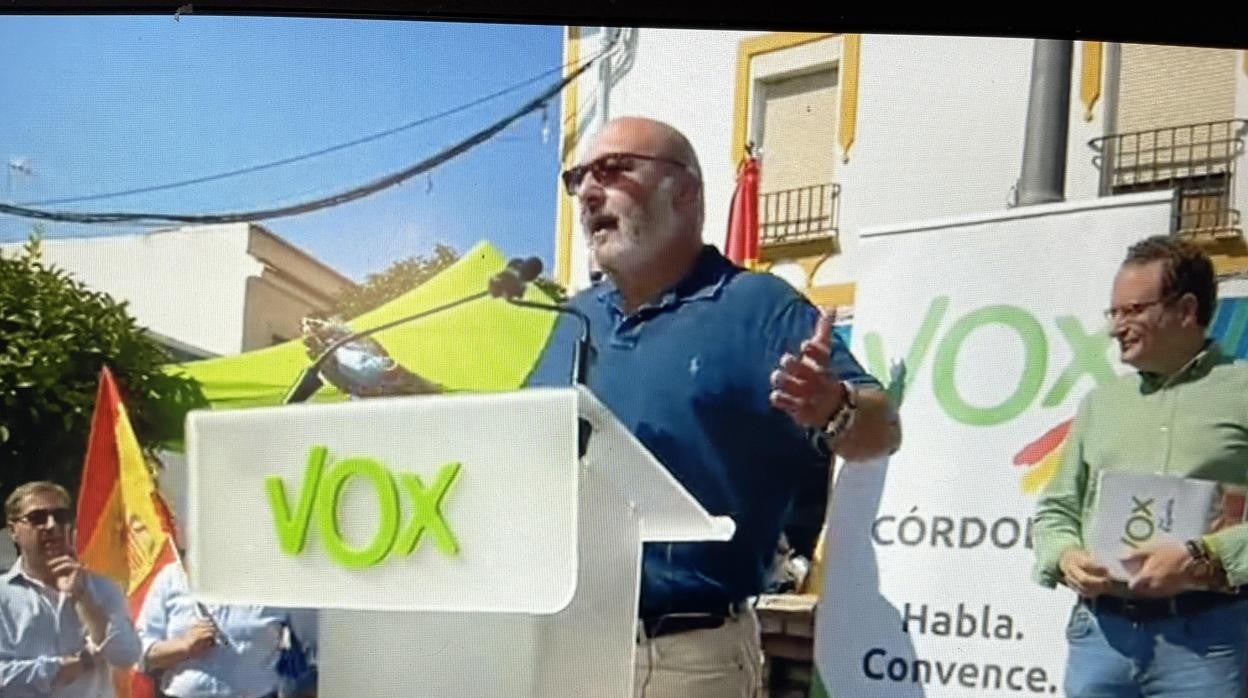 Alejandro Hernández durante el acto en defensa del mundo rural en Hornachuelos VOX