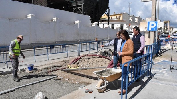 Priego de Córdoba | La avenida de Granada estrenará acerados en dos meses