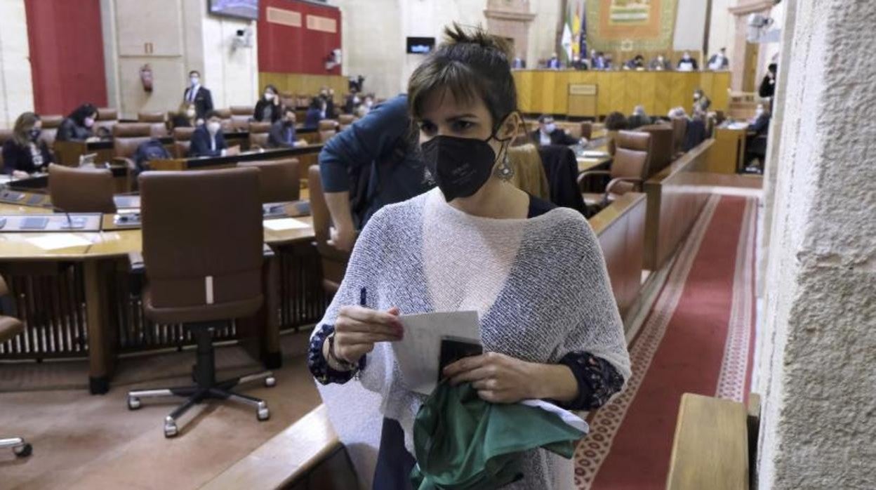 Teresa Rodríguez en el Parlamento andaluz