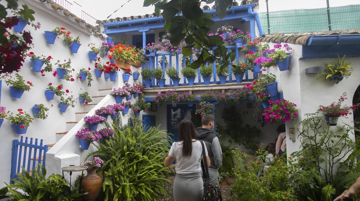 El patio de San Juan de Palomares, 11 es el más premiado de los que participan en esta edición