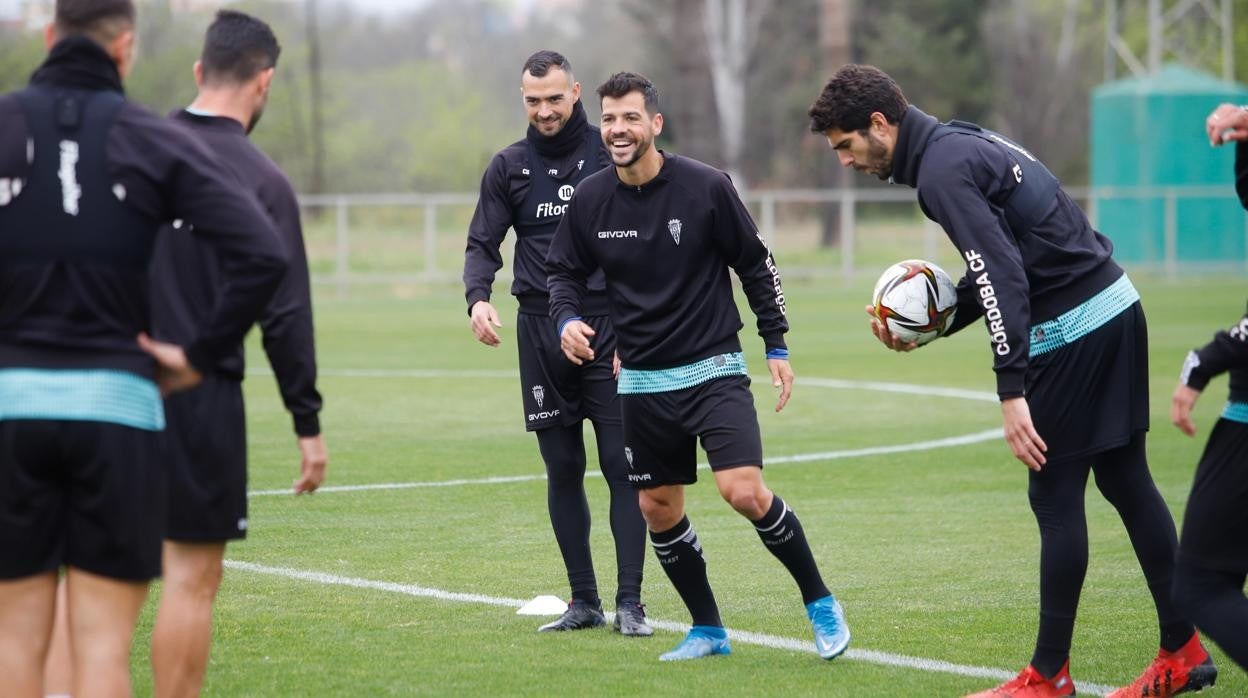 El lateral derecho del Córdoba CF José Ruiz