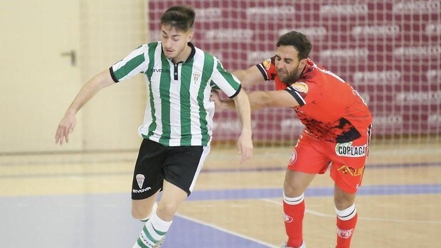 Álex Bernal, del Córdoba Futsal: «Es un sueño y un orgullo vestir la camiseta de España»