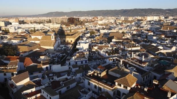 El futuro del Casco de Córdoba | La nueva regulación de los paneles solares, de la teoría a la práctica