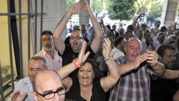 Una federación de CCOO se llevó en comisiones parte de la ayuda de la Junta para un ERE