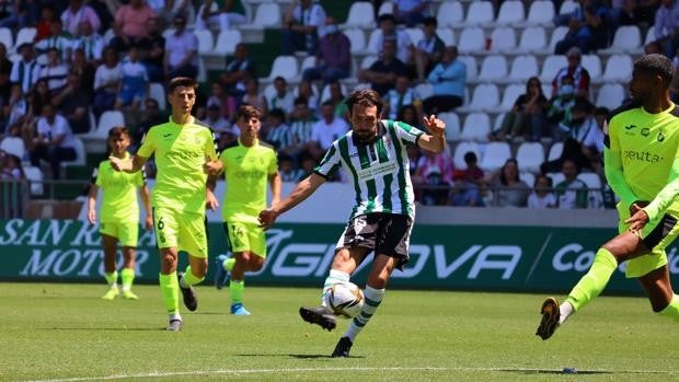 El Córdoba CF cierra el telón de una temporada que es historia