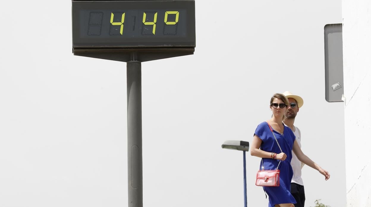 Ola de calor en Andalucía: llegan las noches tropicales y temperaturas récord de pleno verano