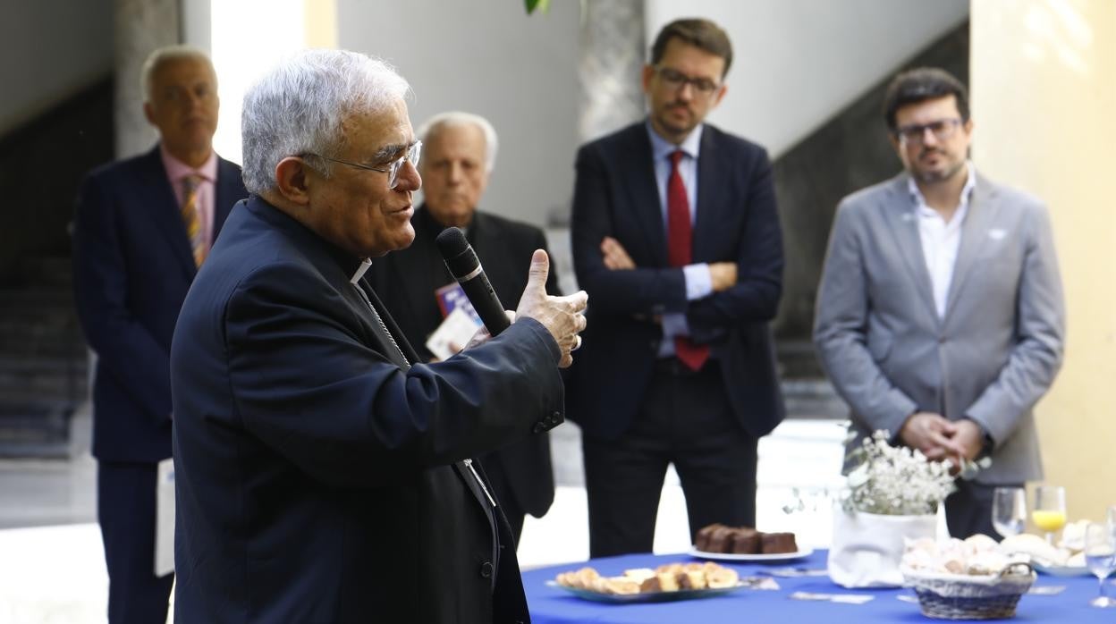 Demetrio Fernández, en su encuentro con los medios de comunicación