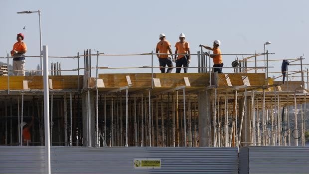 Construcor acuerda con la Diputación de Córdoba la revisión excepcional de precios de los contratos