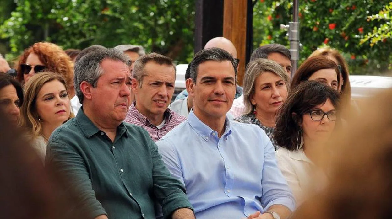 Espadas y Sánchez el pasado domingo en un acto electoral en Granada