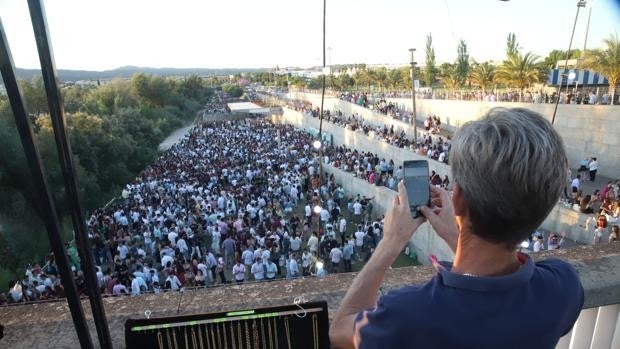 Feria de Córdoba 2022 | El botellón se salda sin incidentes y con menos asistencia que otros años