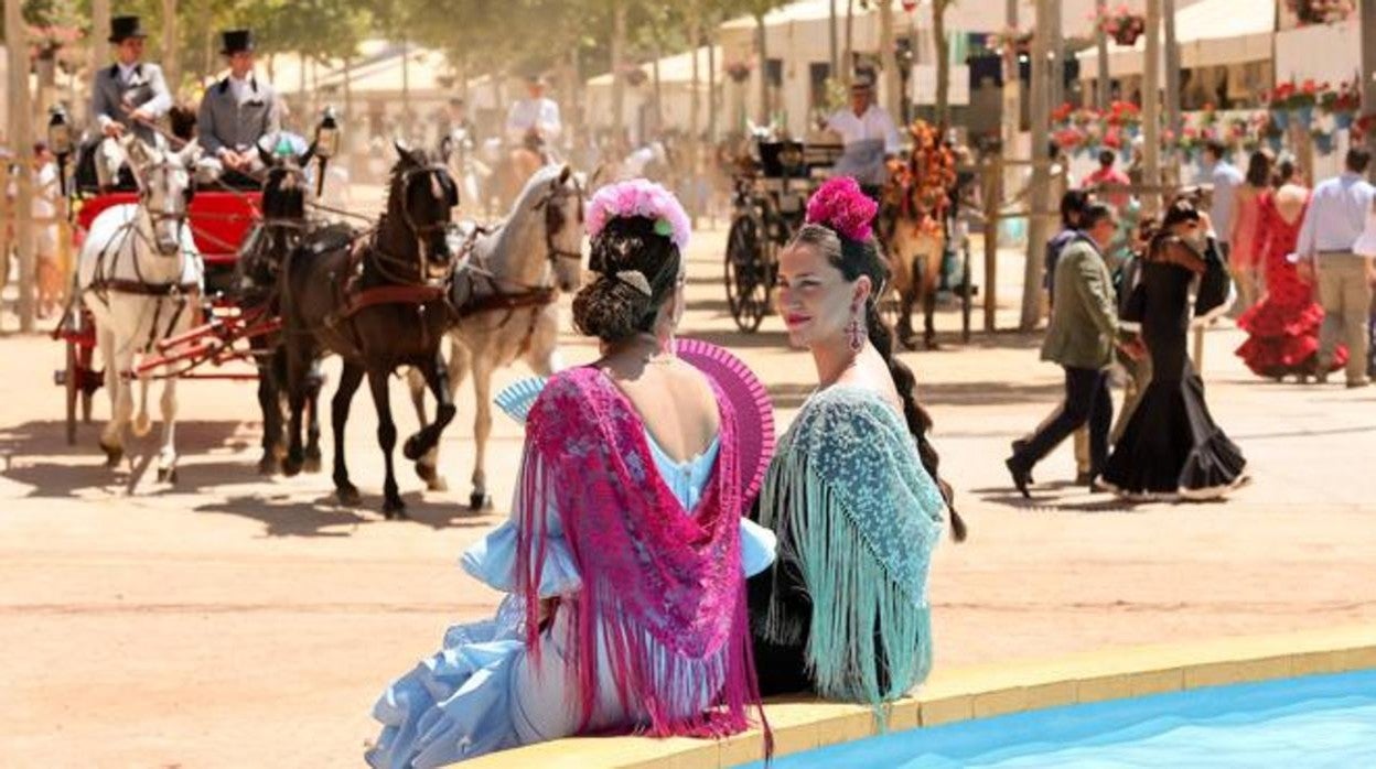 El bullicioso ambiente de la Feria de Córdoba 2022 este pasado viernes