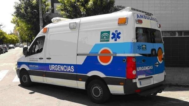 Accidente Córdoba | Cuatro personas heridas en un choque entre dos coches en Hornachuelos