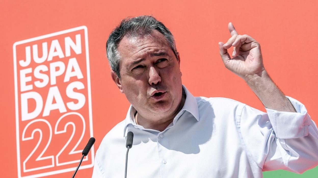 El candidato del PSOE a la Presidencia de la Junta, Juan Espadas