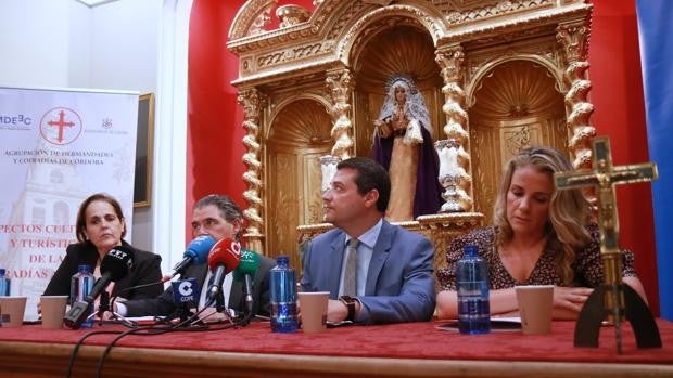 Los presidentes de cofradías de Andalucía analizarán en Córdoba el papel cultural y turístico de la Semana Santa