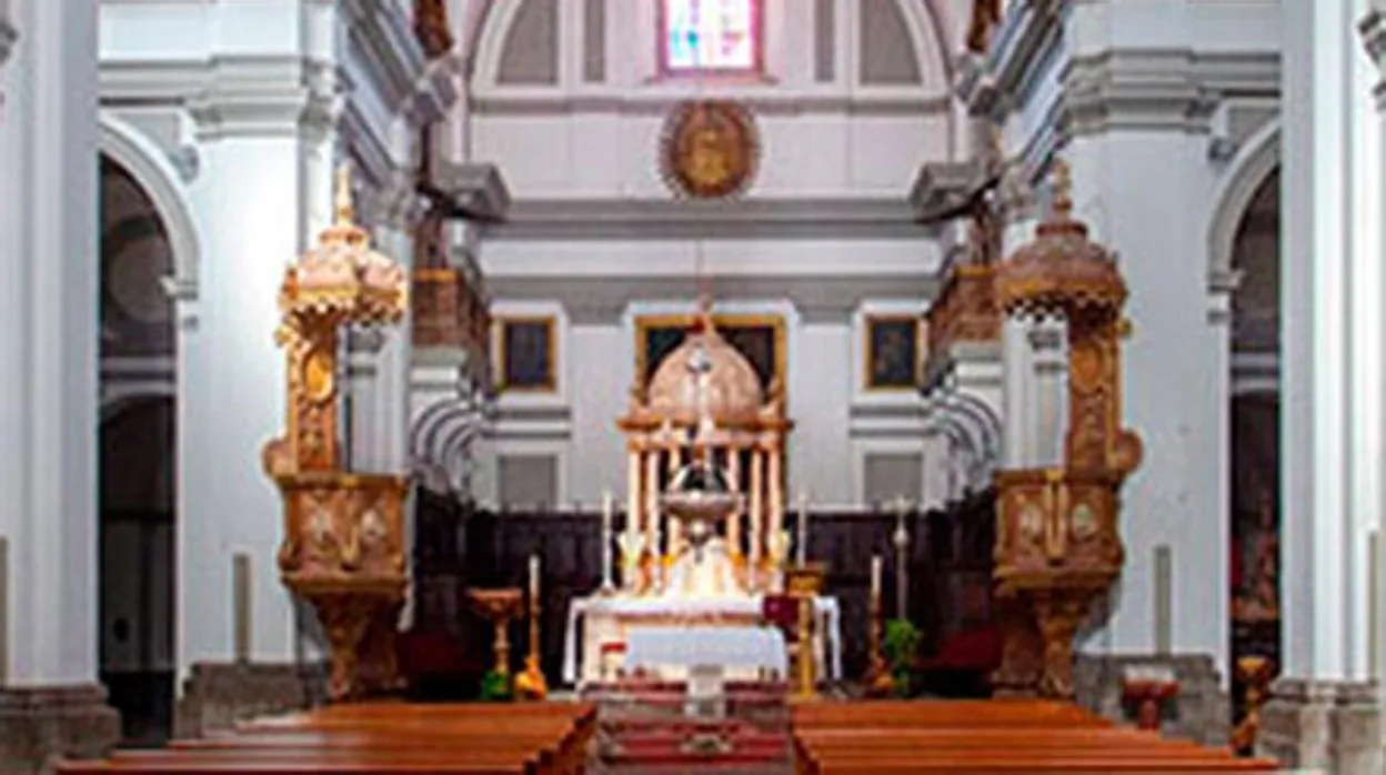 Imagen del interior de la parroquia de la Encarnación