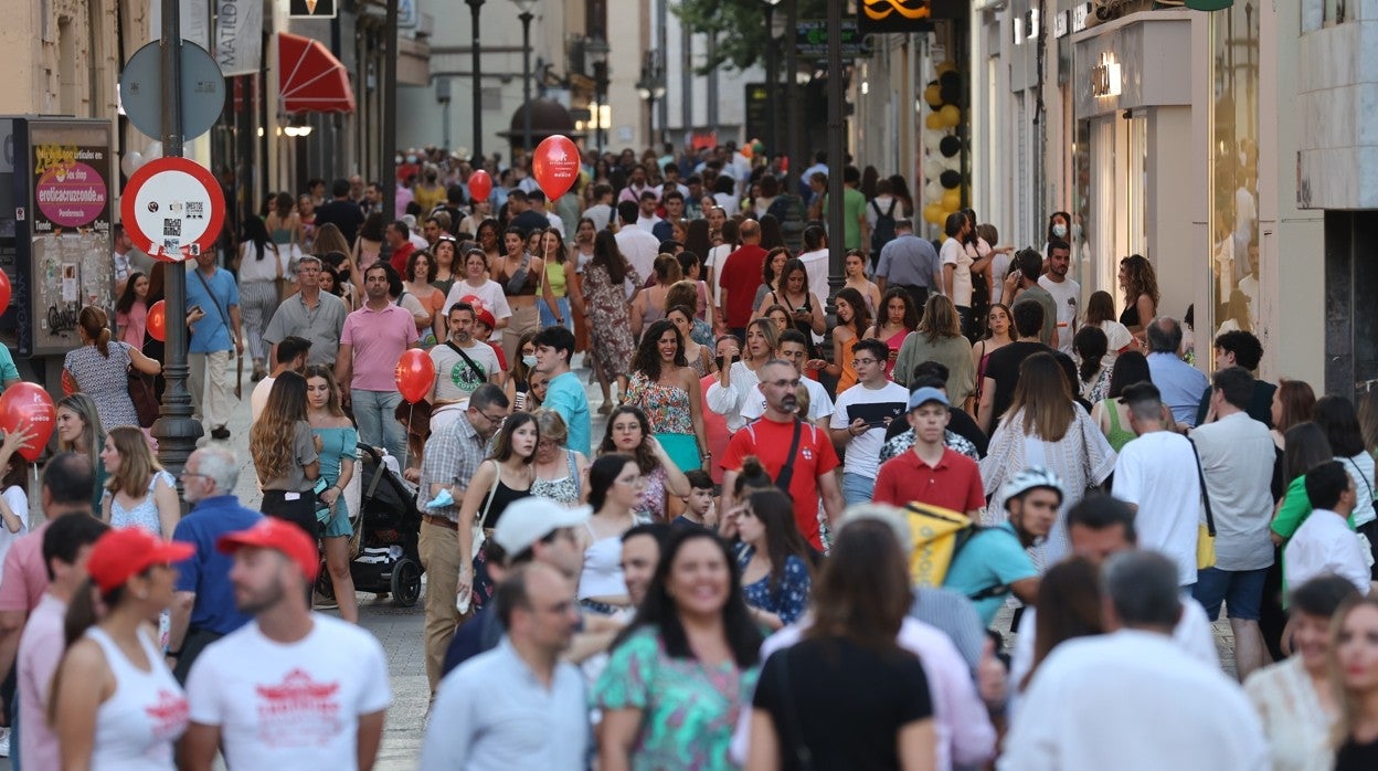 El centro de Córdoba durante la Shopping Night 2022