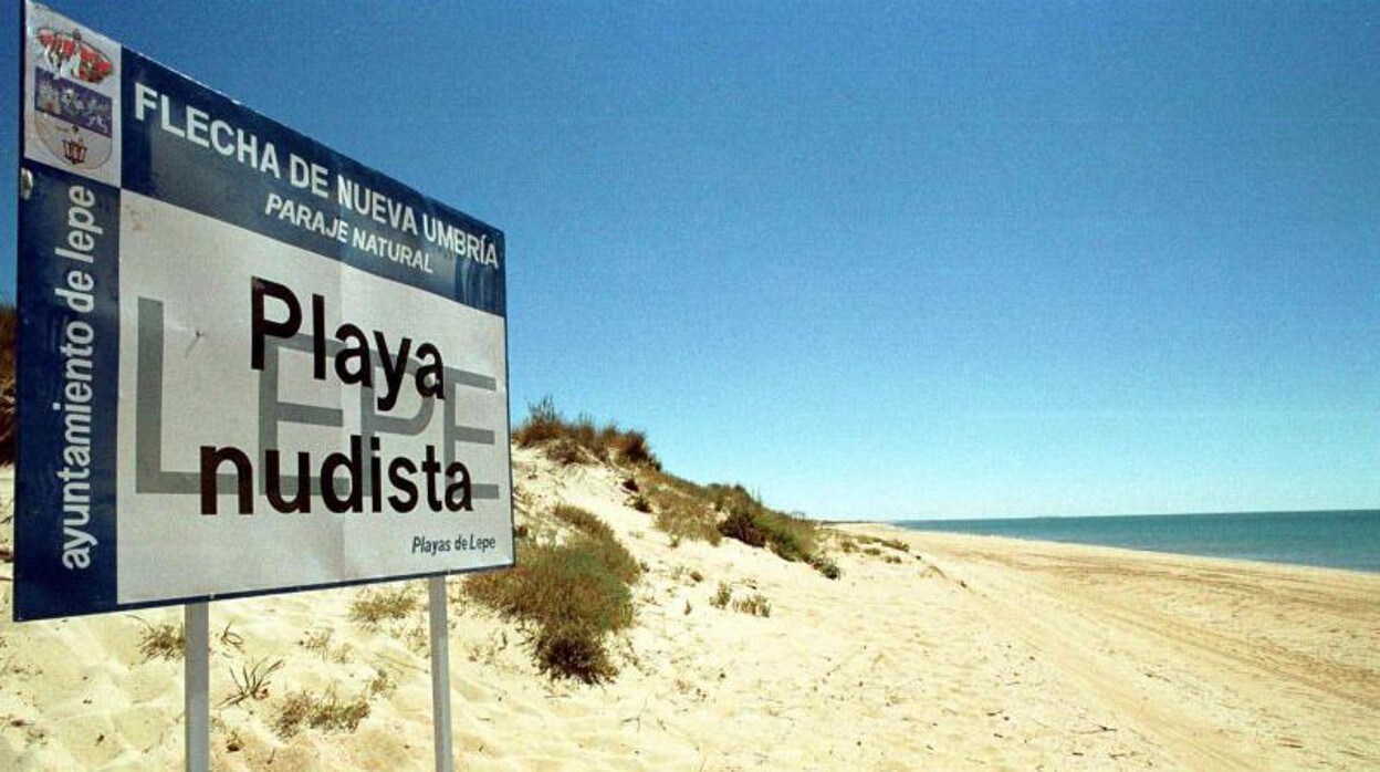 Imagen de la playa de Nueva Umbría en una de cuyas urbanizaciones ha tenido lugar el siniestro