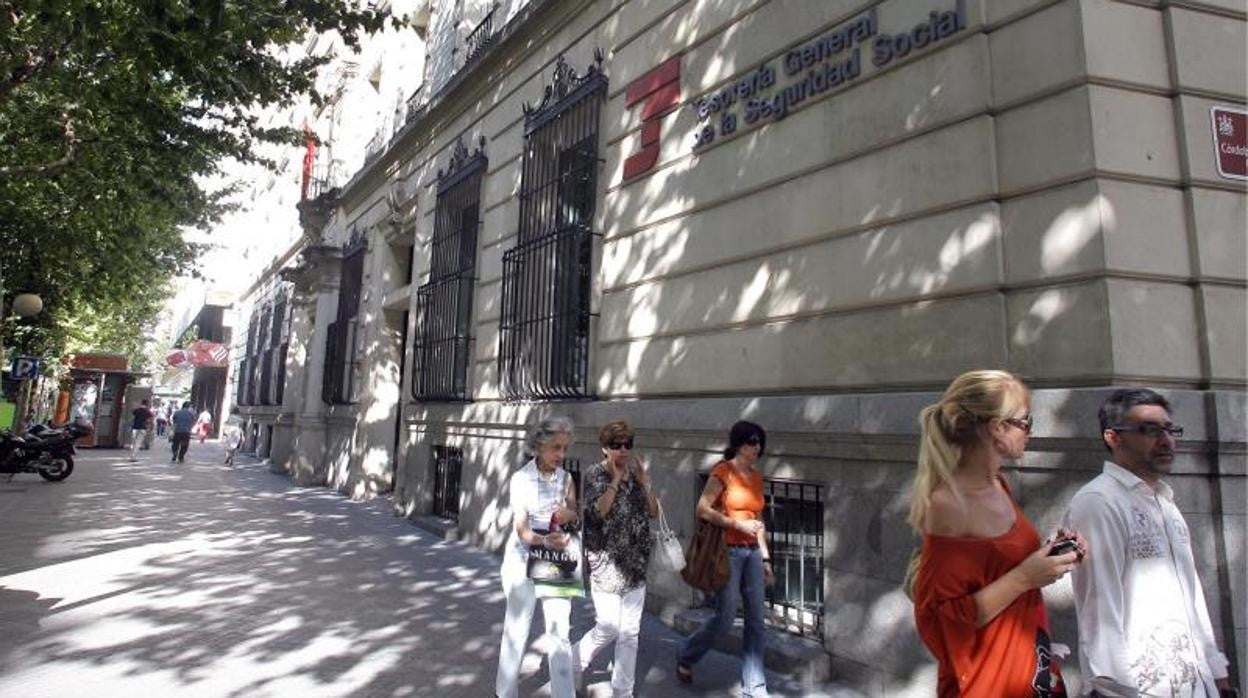 Edificio de la Tesorería de la Seguridad Social en Córdoba