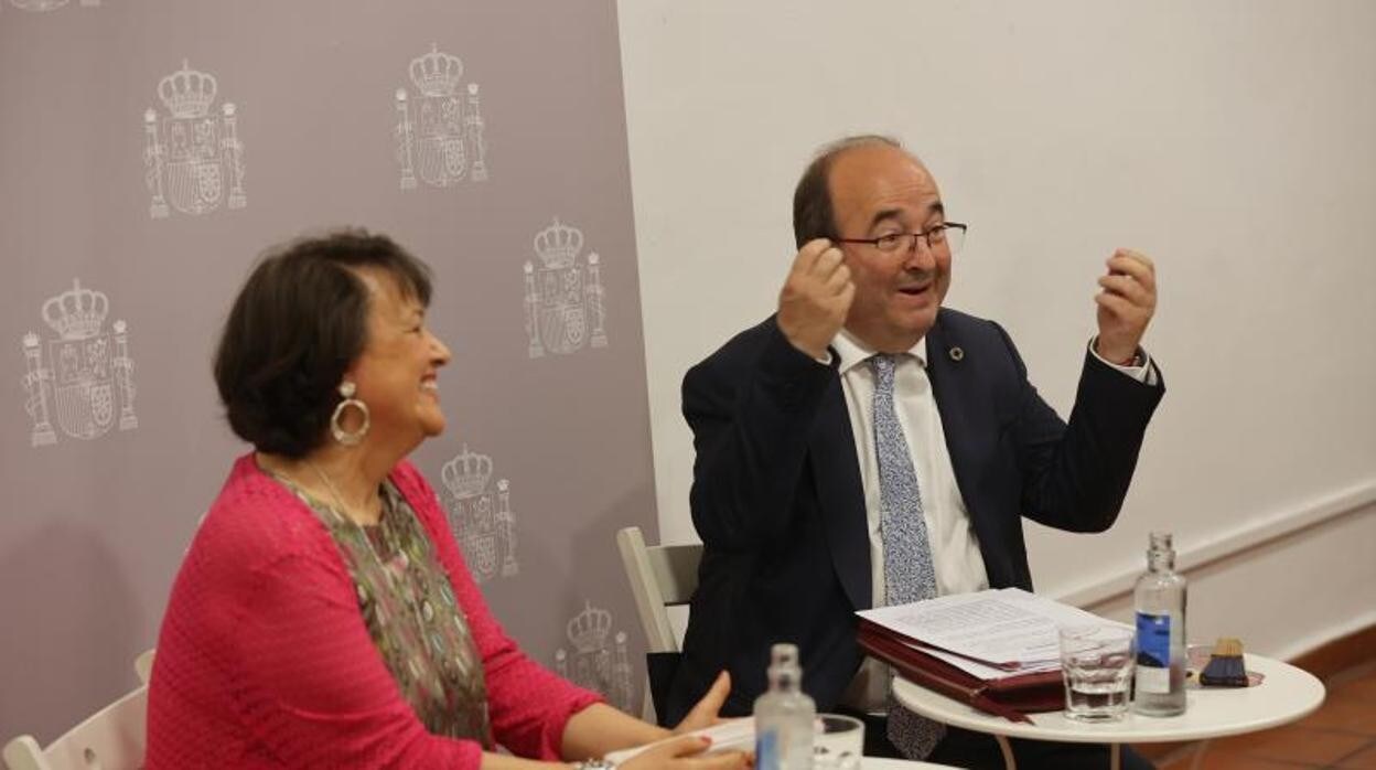 El ministro Iceta en su reunión con agentes culturales en Córdoba el 14 de junio