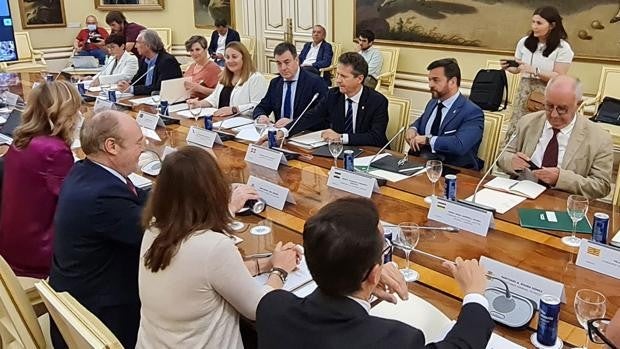 Educación pide celeridad con los fondos europeos para invertir en los estudiantes de Andalucía