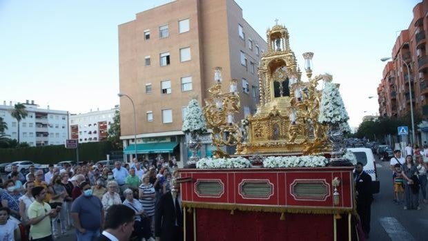 Octava del Corpus Córdoba 2022 | Jesús Sacramentado pisa Nuevo Poniente con la Sagrada Cena