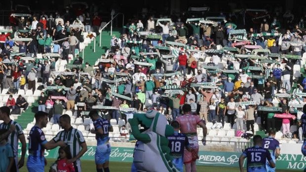 El Córdoba CF supera la cifra de los 6.100 abonados