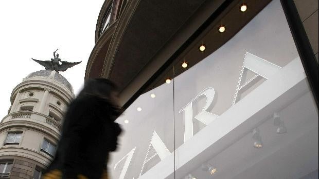 Zara confecciona sus nuevos vestidos con CO2