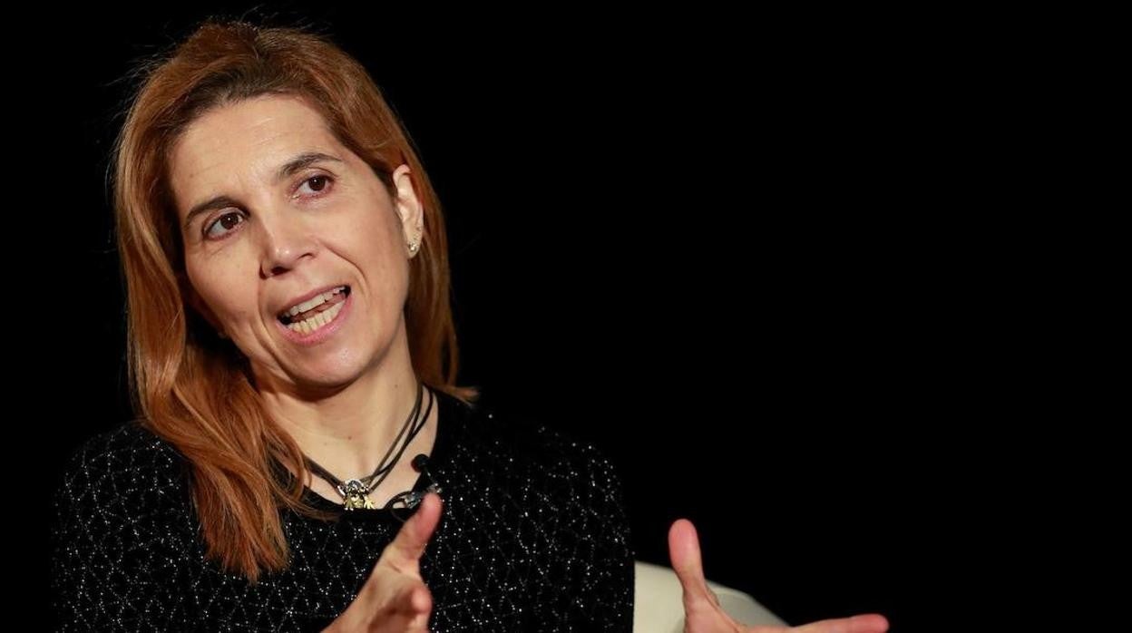 La ingeniera, Nuria Oliver, es experta en computación e IA y directora de la Fundación Ellis.