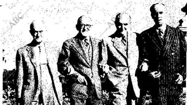 De izquierda a derecha, Julián, Miguel, José María y Joaquín Otamendi