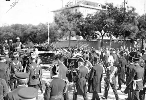 Entierro de José Echegaray, en 1916